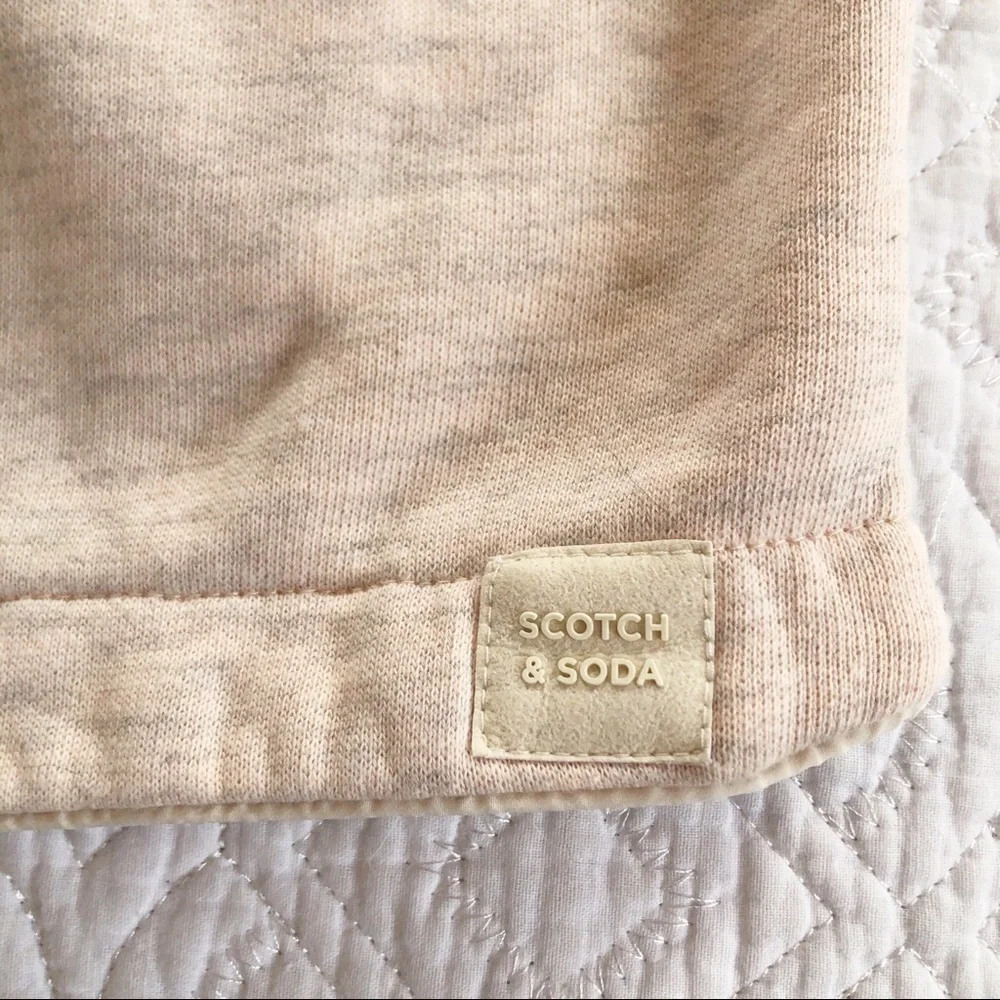 Scotch & Soda Club Nomade Pink Cream Blend Hoodie